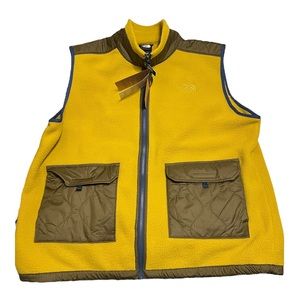 The North Face Royal Arch Fleece Sleeveless  Vest Mens Large Mineral Gold $149